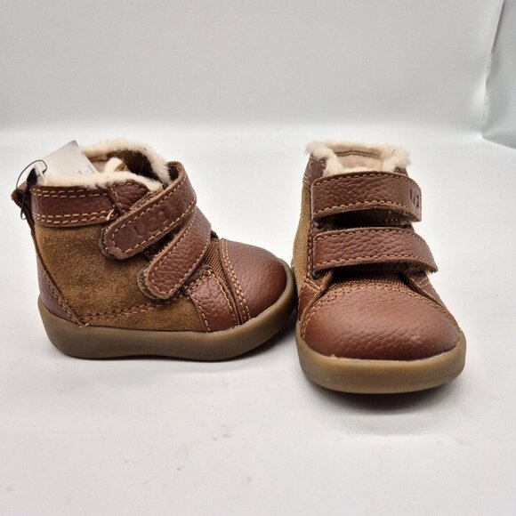 UGG Baby Rennon  II Strappy Boots 0 - 1 Months  Chestnut (89) - Picture 3 of 7